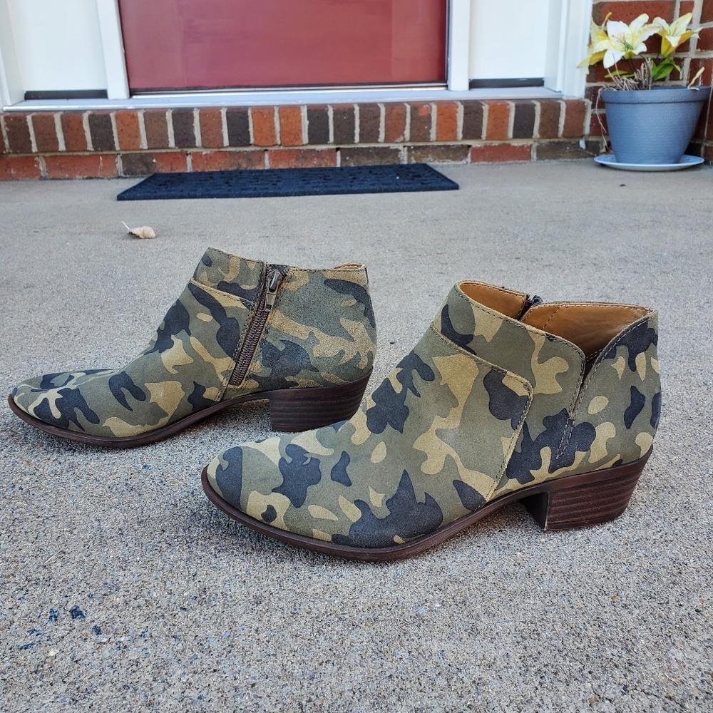 Lucky Brand Suade Camouflage LK-Brintly2 Ankle Booties,  Size 7.5